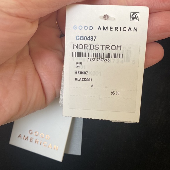 Good American brand new velvet bodysuit. - Picture 3 of 3